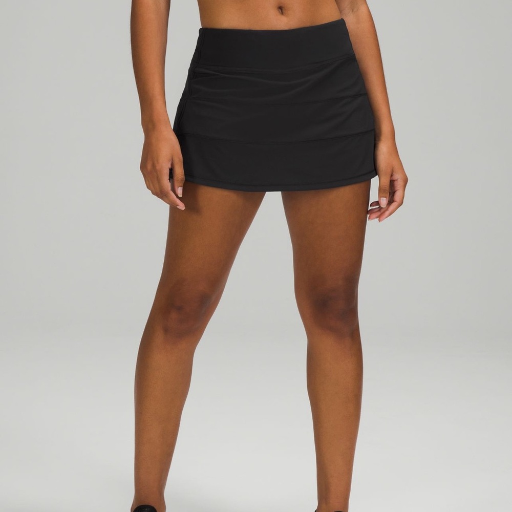 BLACK LULU SKIRT